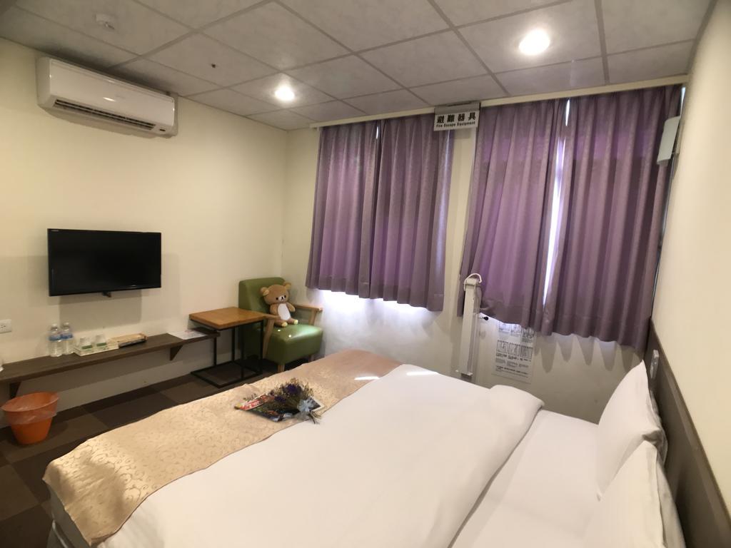 Chang Ti Metropolis Commercial Hotel Zhongli Exterior photo
